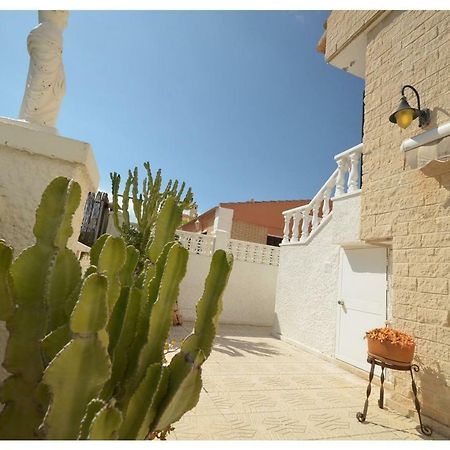 30 Beach House - Bbq & Terrace Ла-Мата Екстер'єр фото